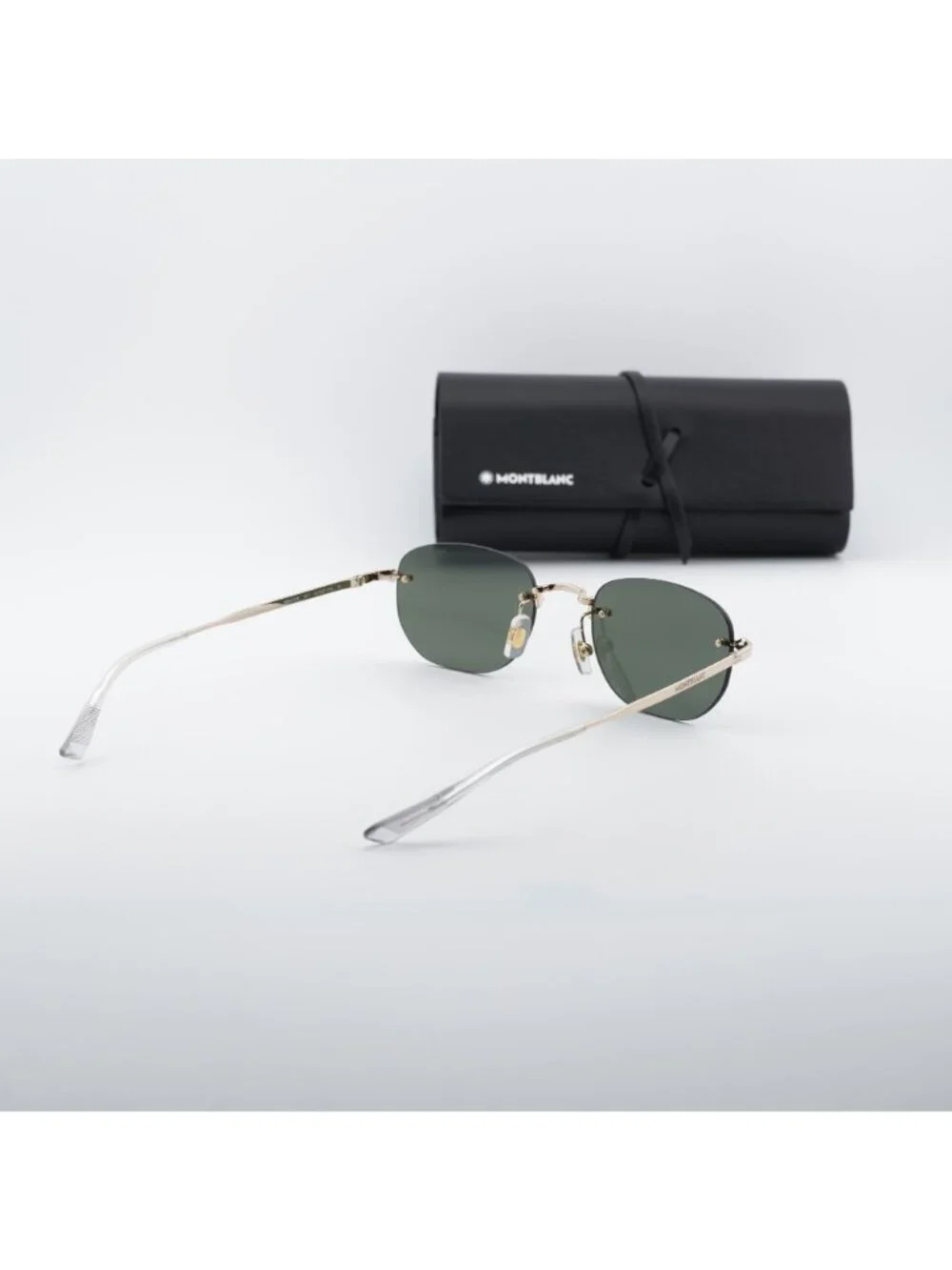 Montblanc model mb0303s